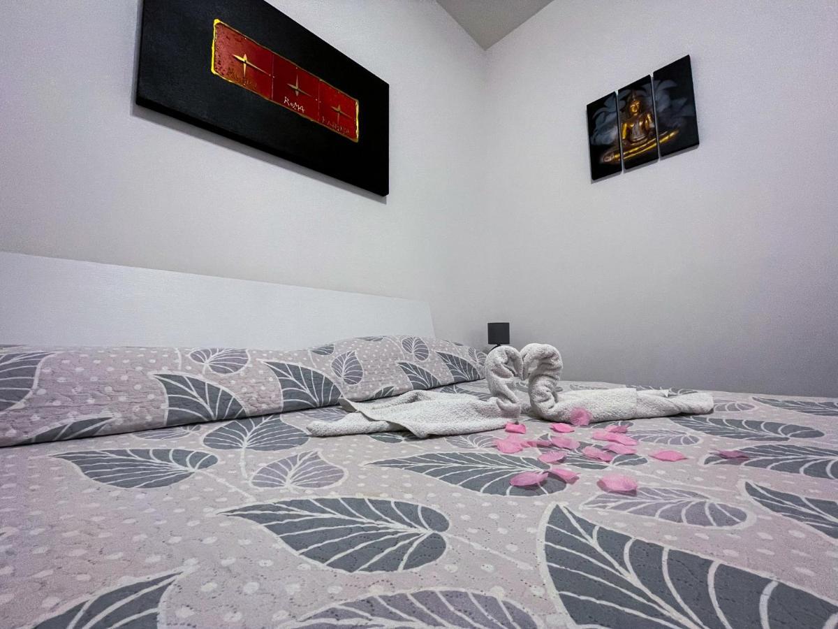 Dea Del Salento Apartment Lecce Luaran gambar